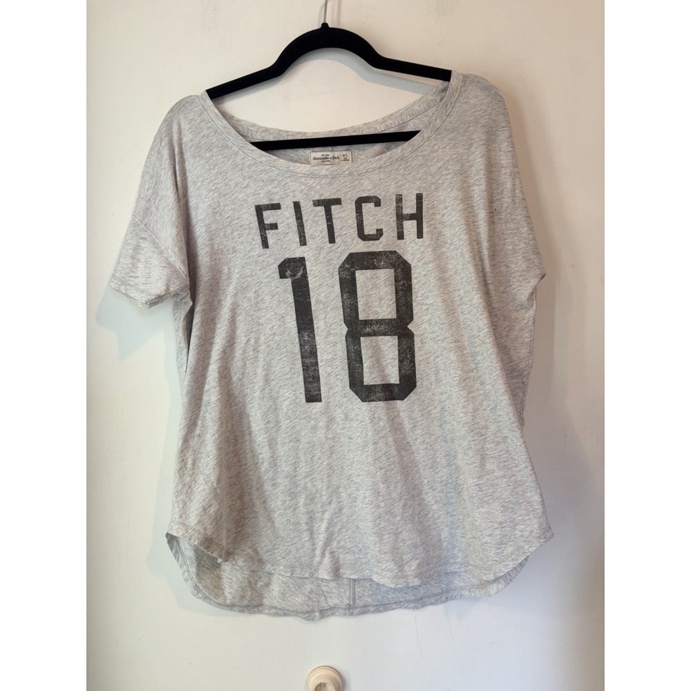 Abercrombie & Fitch Graphic Tee Womens M/L Gray FITCH 18 Logo Short Sleeve